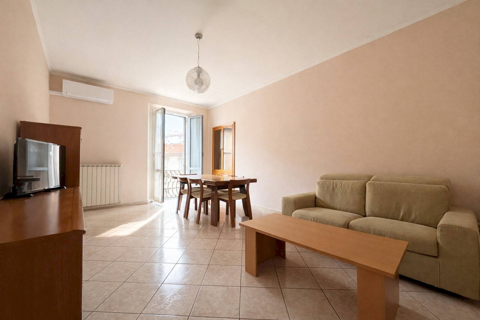 Foto 1 - Trilocale Via Cecilio Stazio
 
11, Milano - foto 1