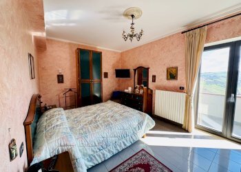 Foto 16 - Villa CONTRADA paragano
 
30, Ariano Irpino - photo 16