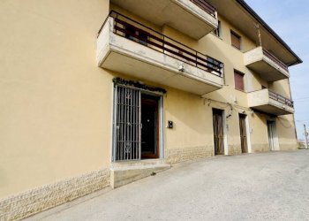 Foto 13 - Quadrilocale VIA POZZILLO
 
64, Mirabella Eclano - foto 13