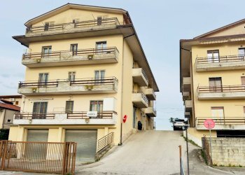 Foto 14 - Quadrilocale VIA POZZILLO
 
64, Mirabella Eclano - foto 14