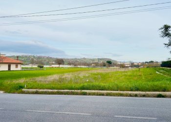 Foto 17 - Quadrilocale VIA POZZILLO
 
64, Mirabella Eclano - foto 17