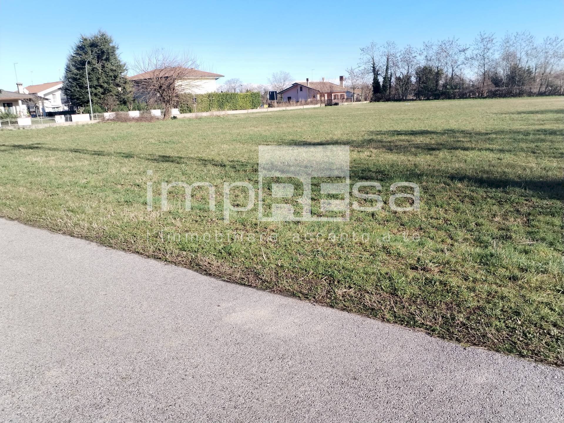 Foto 2 - Building land Via I maggio paese, Paese - photo 1