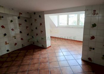 Foto 5 - Three-room apartment Viale principe Amedeo, Solofra - photo 5