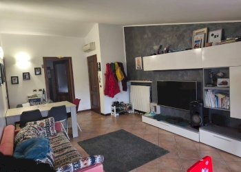 Foto 2 - Four-room apartment VIA PARRI, Curtatone - photo 2