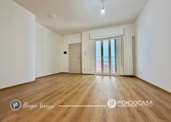 Foto 2 - Three-room apartment Via IV Novembre, Borgio Verezzi - photo 2