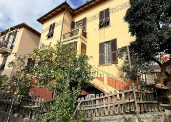 Foto 22 - Independent house Salita Aquileila
 
1, Savona - photo 22