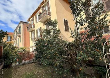 Foto 29 - Independent house Salita Aquileila
 
1, Savona - photo 29