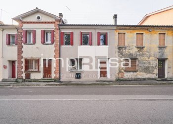 Foto 33 - Terraced Villa VIA ROMA
 
22, Paese - photo 33