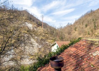 Foto 32 - Casa indipendente Località Fascia di Carlo 16 Torriglia
 
16, Torriglia - foto 32