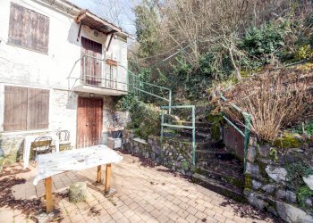 Foto 35 - Casa indipendente Località Fascia di Carlo 16 Torriglia
 
16, Torriglia - foto 35