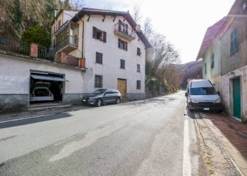 Foto 46 - Casa indipendente Località Fascia di Carlo 16 Torriglia
 
16, Torriglia - foto 46