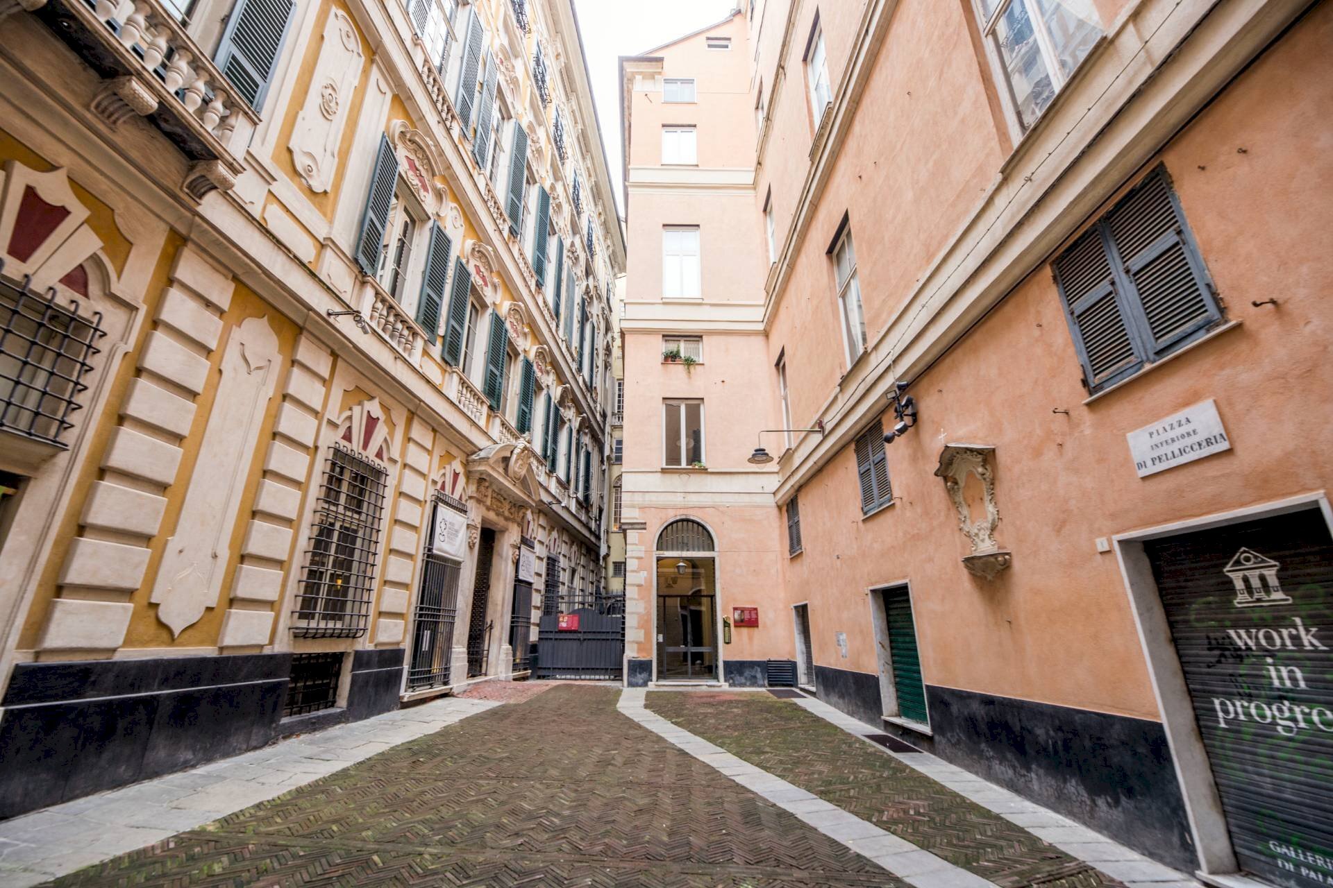 Foto 1 - Trilocale Piazza Inferiore Di Pellicceria
 
1, Genova - foto 1