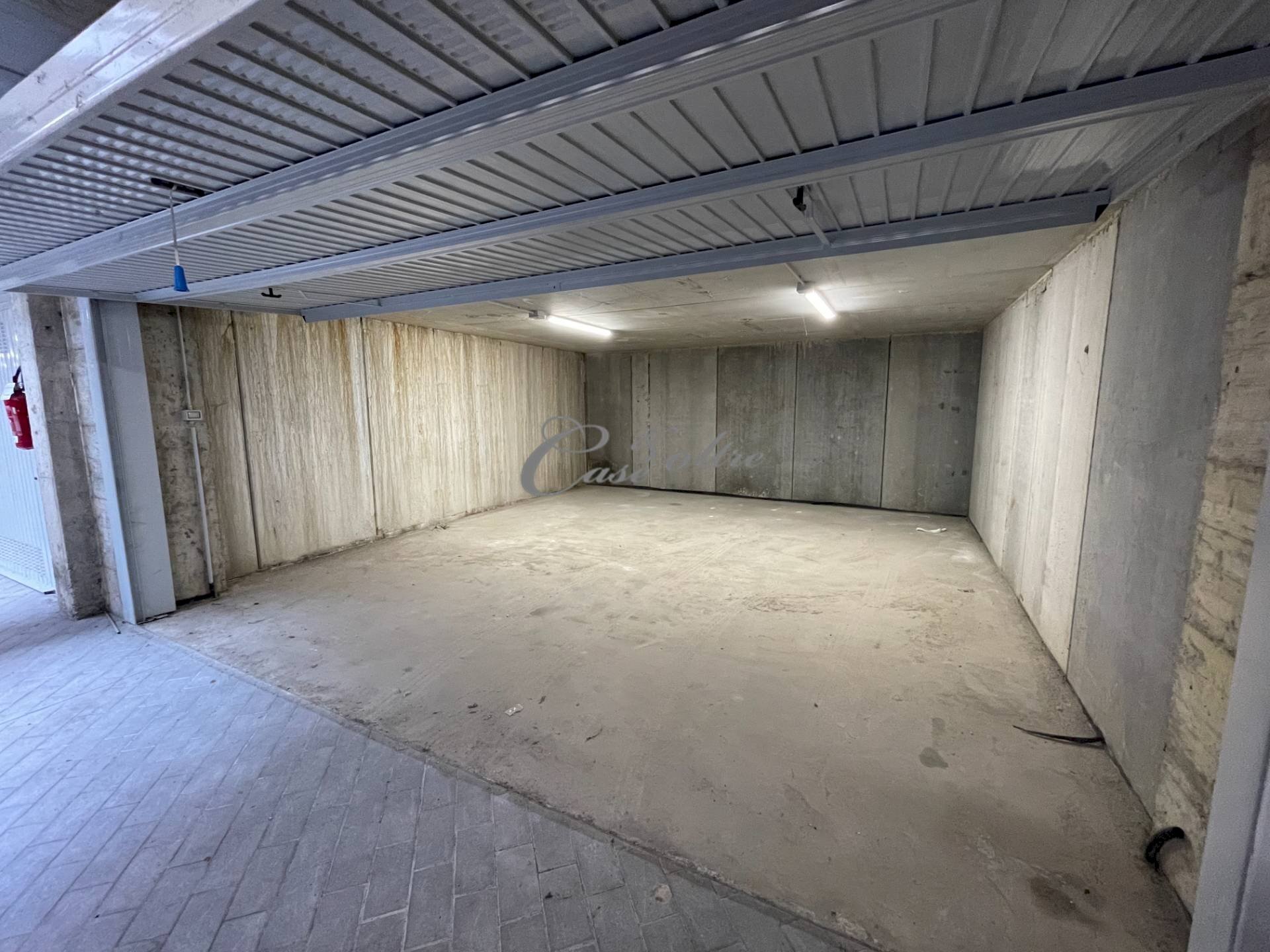 Foto 3 - Box Via Monte Bisbino, Seregno - photo 3