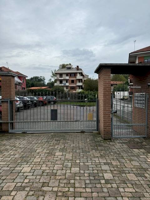 Foto 2 - Trilocale Via Amateis
 
7, Santena - foto 2