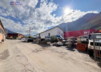 Foto 2 - Capannone Plan Felinaz, Charvensod - foto 2