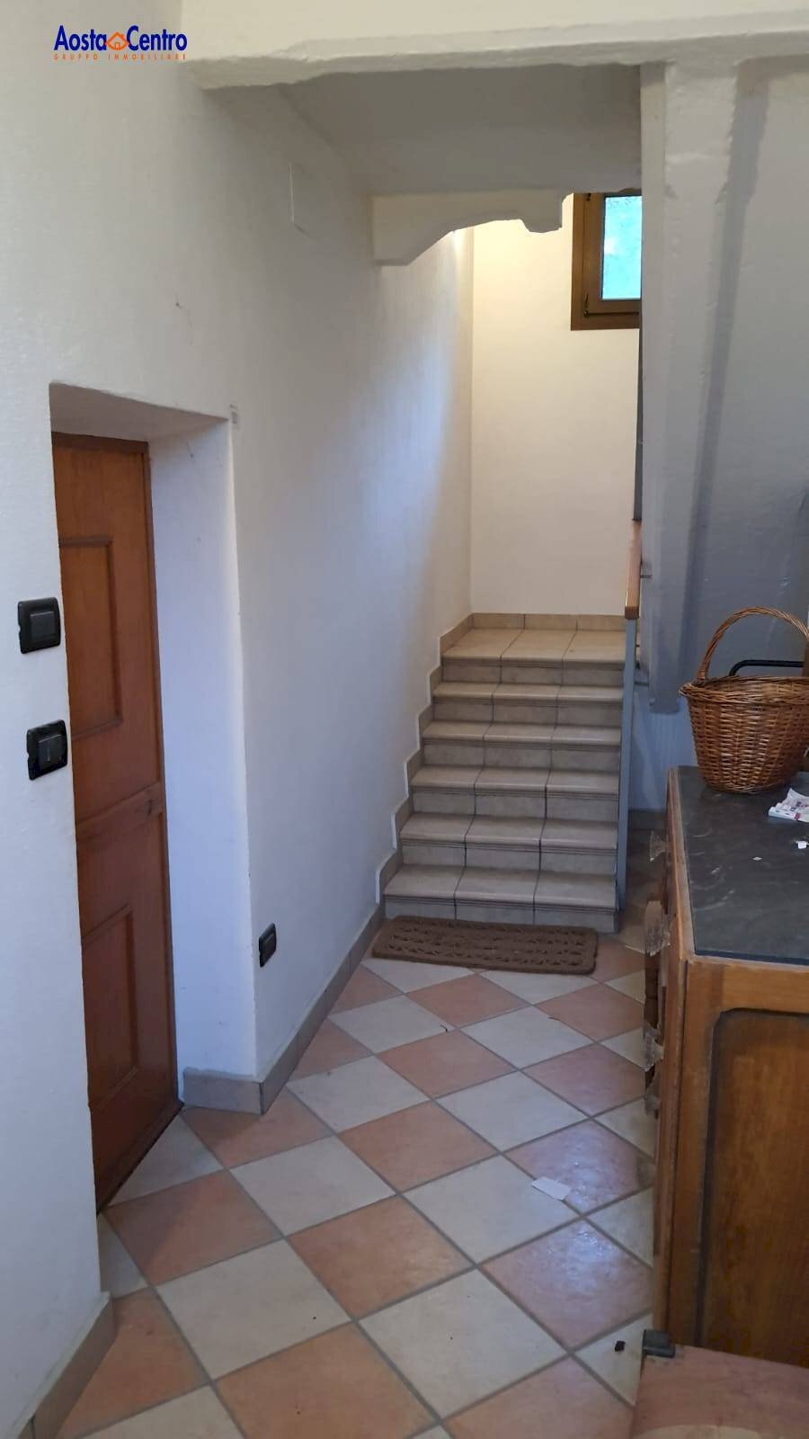 Foto 2 - Trilocale Regione Chabloz
 
17, Aosta - foto 2