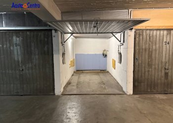 Foto 4 - Box Via Cesare Battisti, Aosta - photo 4