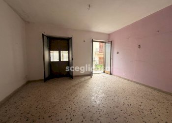 Foto 4 - Trilocale Via San Pietro
 
16, Carini - foto 4