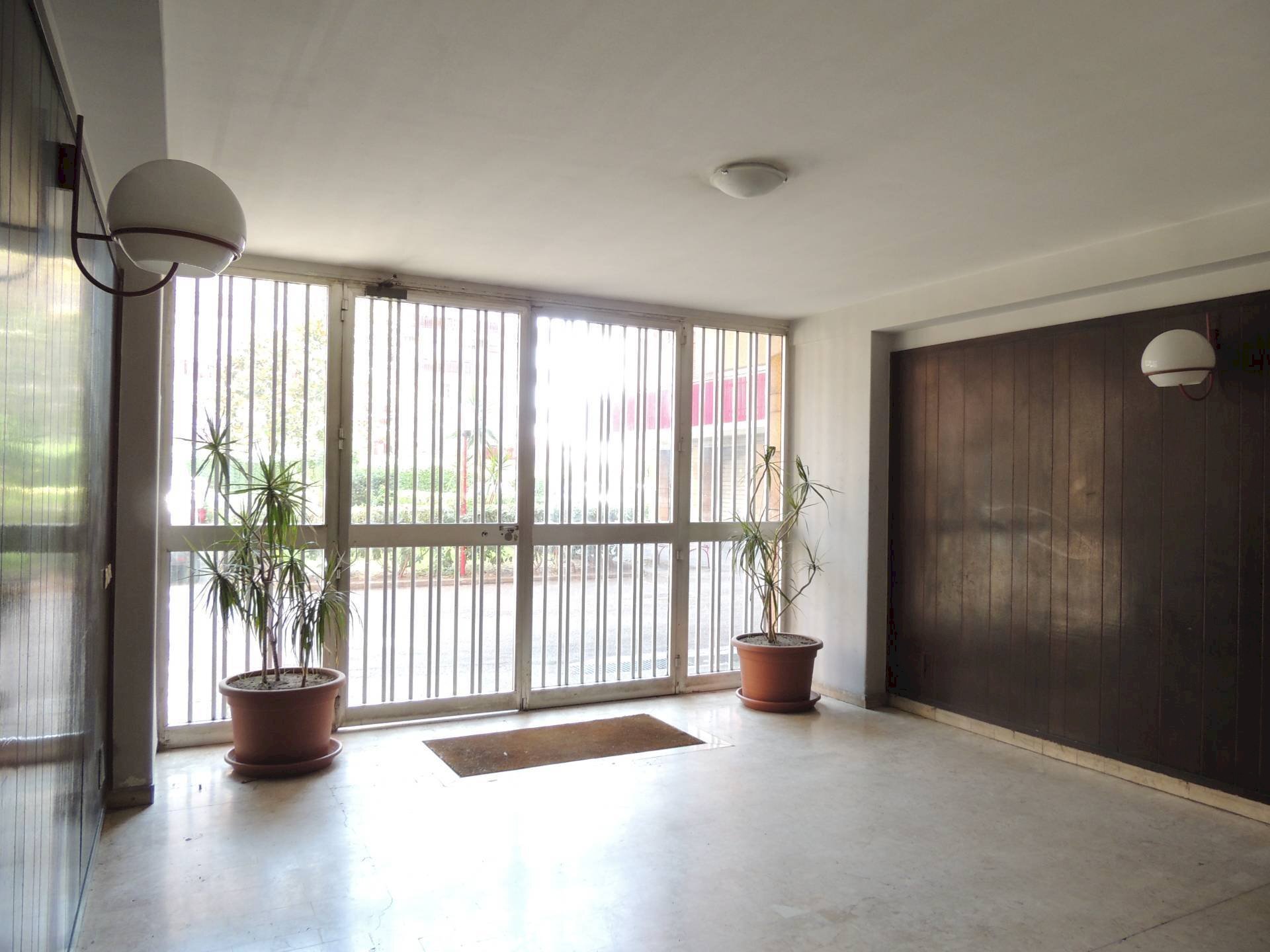 Foto 2 - Quadrilocale Via Monti Iblei
 
11, Tremestieri Etneo - foto 2