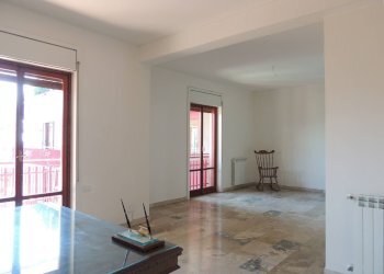 Foto 6 - Quadrilocale Via Monti Iblei
 
11, Tremestieri Etneo - foto 6