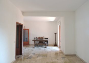 Foto 16 - Quadrilocale Via Monti Iblei
 
11, Tremestieri Etneo - foto 16