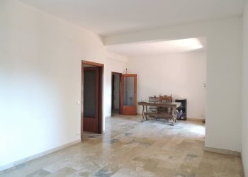 Foto 17 - Quadrilocale Via Monti Iblei
 
11, Tremestieri Etneo - foto 17