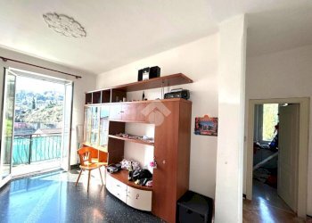 Four-room apartment Via Pernecco Inferiore, Serra Riccò - photo 3