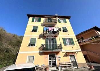 Four-room apartment Via Pernecco Inferiore, Serra Riccò - photo 11