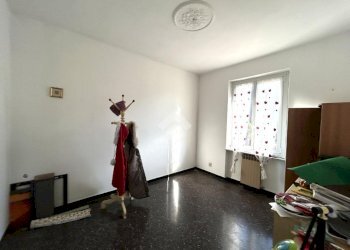 Four-room apartment Via Pernecco Inferiore, Serra Riccò - photo 16