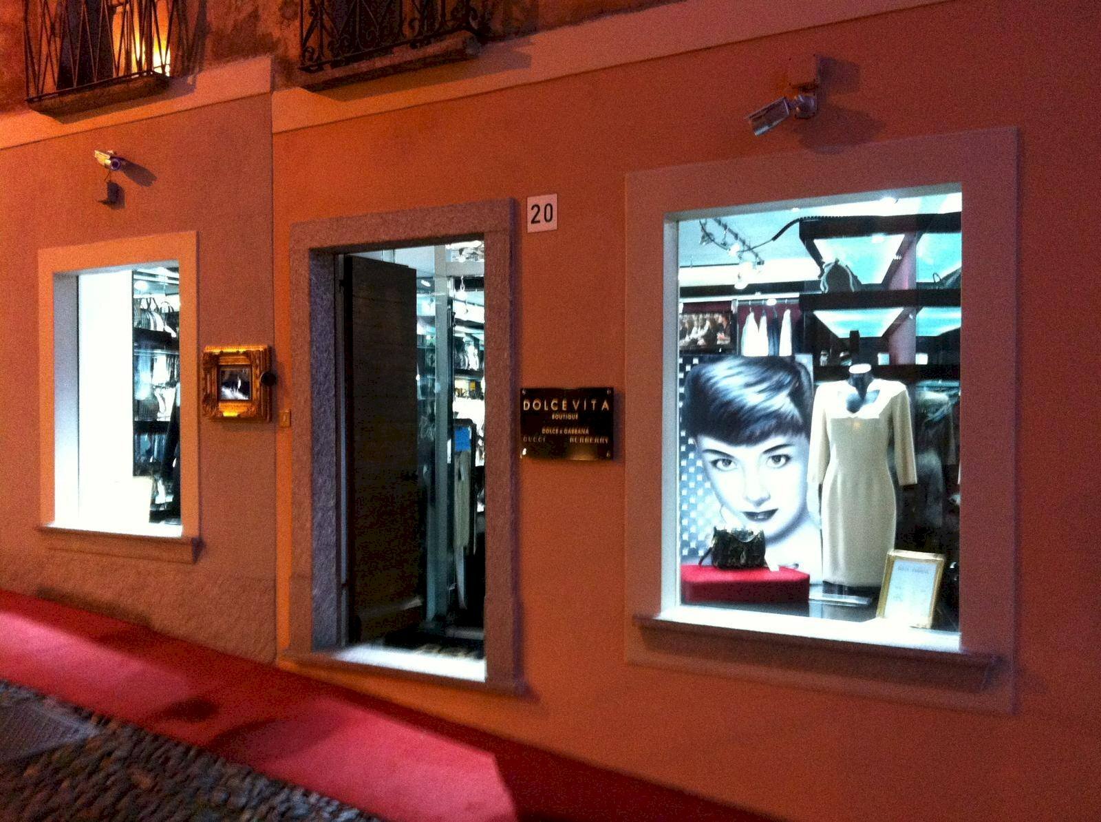 Foto 2 - Locale Commerciale Via Marconi
20, Cannobio - foto 2
