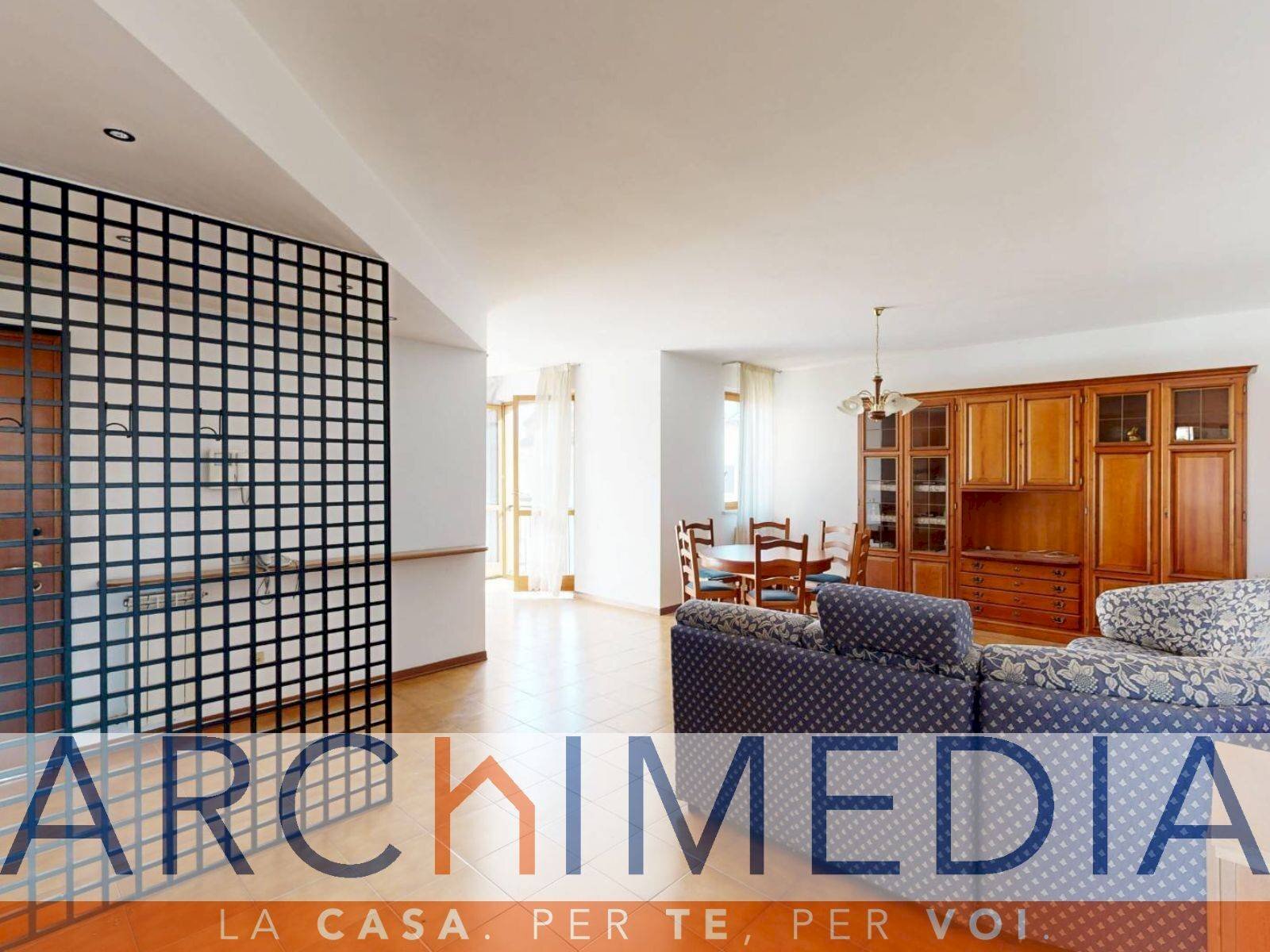 Foto 1 - Three-room apartment Piazza della Repubblica, Malnate - photo 1