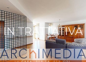 Foto 1 - Three-room apartment Piazza della Repubblica, Malnate - photo 1