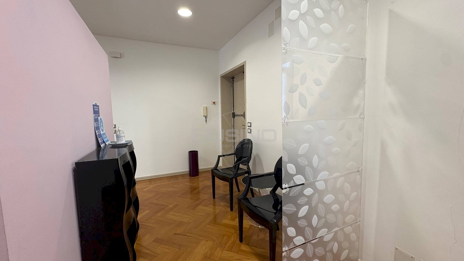 Foto 3 - Office VIALE TERACATI
 
51, Siracusa - photo 3