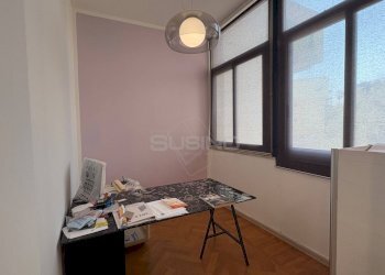 Foto 4 - Office VIALE TERACATI
 
51, Siracusa - photo 4