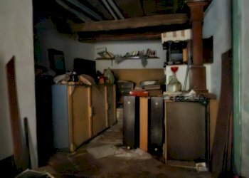 Foto 2 - Magazzino vicolo savelli, Palombara Sabina - foto 2