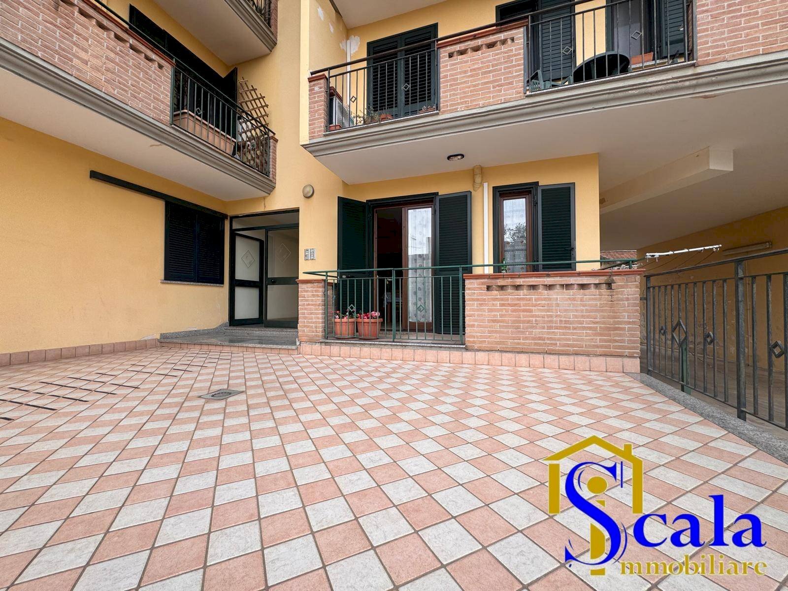 Foto 1 - Three-room apartment VIA GUGLIEMO MARCONI, Vitulazio - photo 1