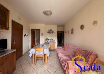 Foto 2 - Three-room apartment VIA GUGLIEMO MARCONI, Vitulazio - photo 2