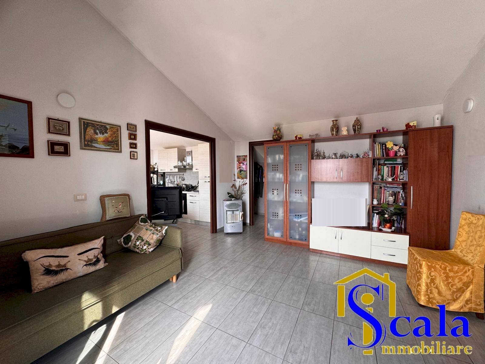 Foto 2 - Three-room apartment VIA ANTONIO VINCIGUERRA, Bellona - photo 2