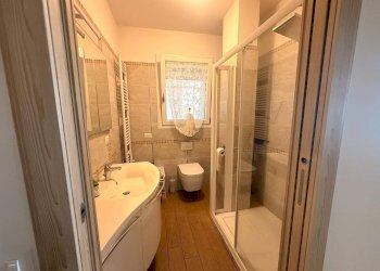 Foto 7 - Quadrilocale via Bottego
 
1, Viareggio - foto 7