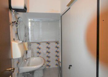 Foto 16 - Ufficio Via Matteotti
 
1, Bernareggio - foto 16