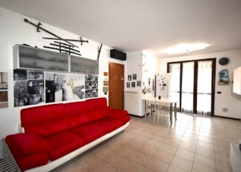 Foto 4 - Trilocale Via Setti Carraro
 
15, Bernareggio - foto 4