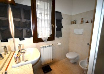 Foto 14 - Trilocale Via Setti Carraro
 
15, Bernareggio - foto 14