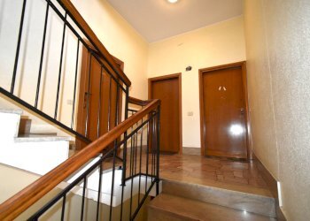 Foto 24 - Trilocale via Silvio Pellico
 
4, Bernareggio - foto 24