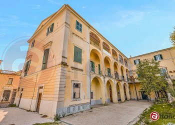 Foto 6 - Stabile - Palazzo Via Roma
 
snc, Isola del Liri - foto 6