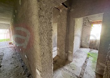 Foto 11 - Rustico Via Borgo Murata
 
390, Arce - foto 11