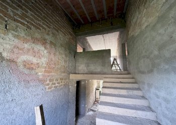 Foto 14 - Rustico Via Borgo Murata
 
390, Arce - foto 14