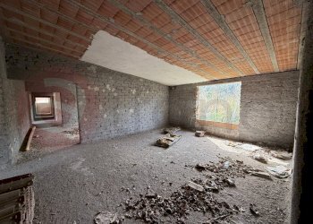 Foto 16 - Rustico Via Borgo Murata
 
390, Arce - foto 16