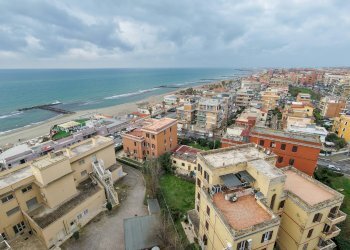 Foto 1 - Three-room apartment Via Delle Nereidi, Roma - photo 1