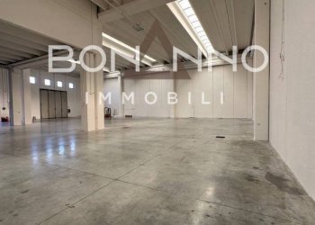 Foto 2 - Capannone VIA DELLA COOPERAZIONE
 
10, Castelfranco Veneto - foto 2