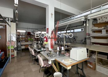 Foto 24 - Locale Commerciale VIA GASPARINI
 
62, Volpago del Montello - foto 24